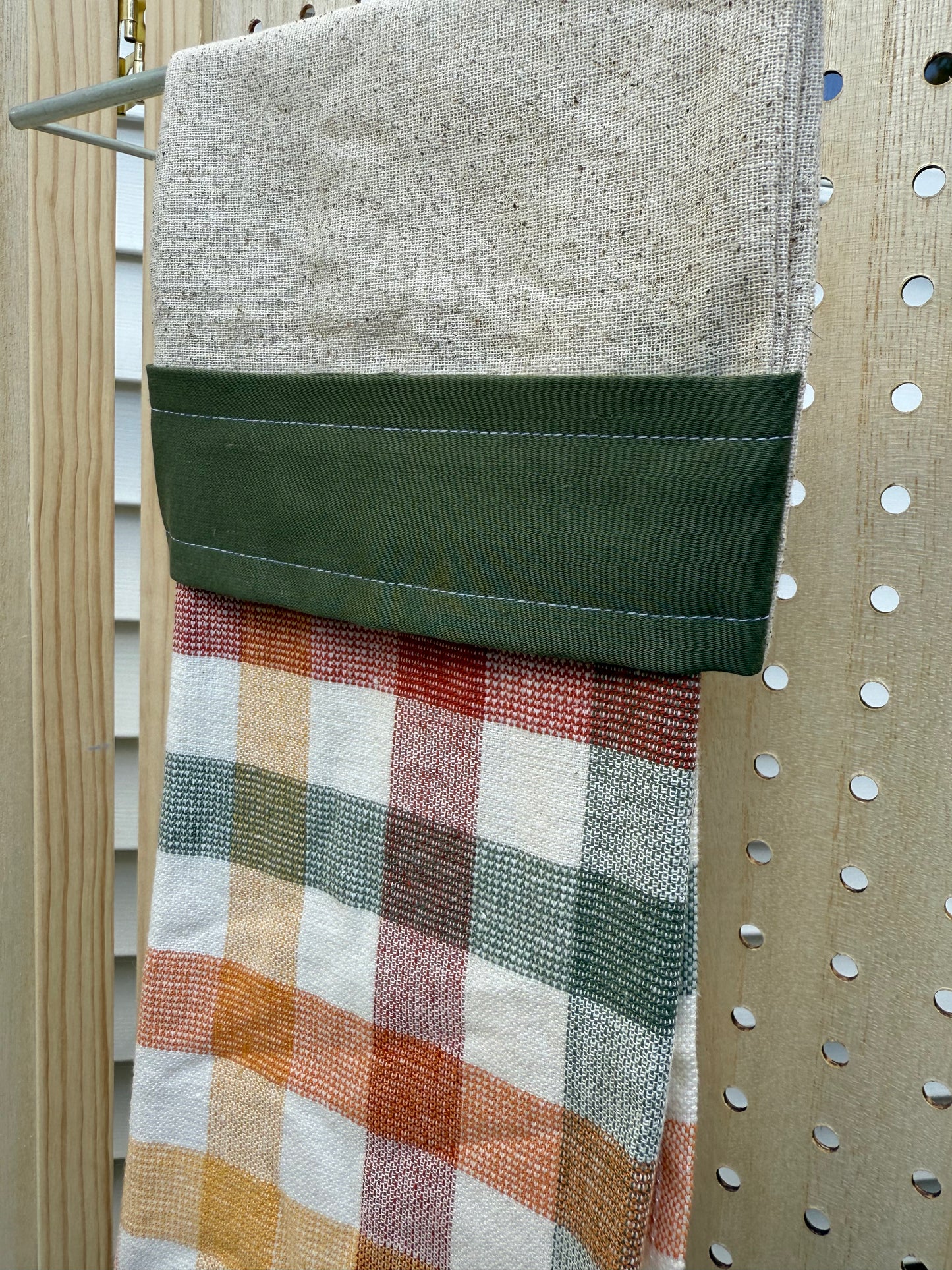 Evergreen Plaid Hanging Towel