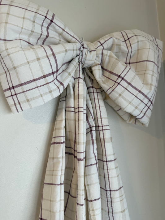 Chestnut Check Bow